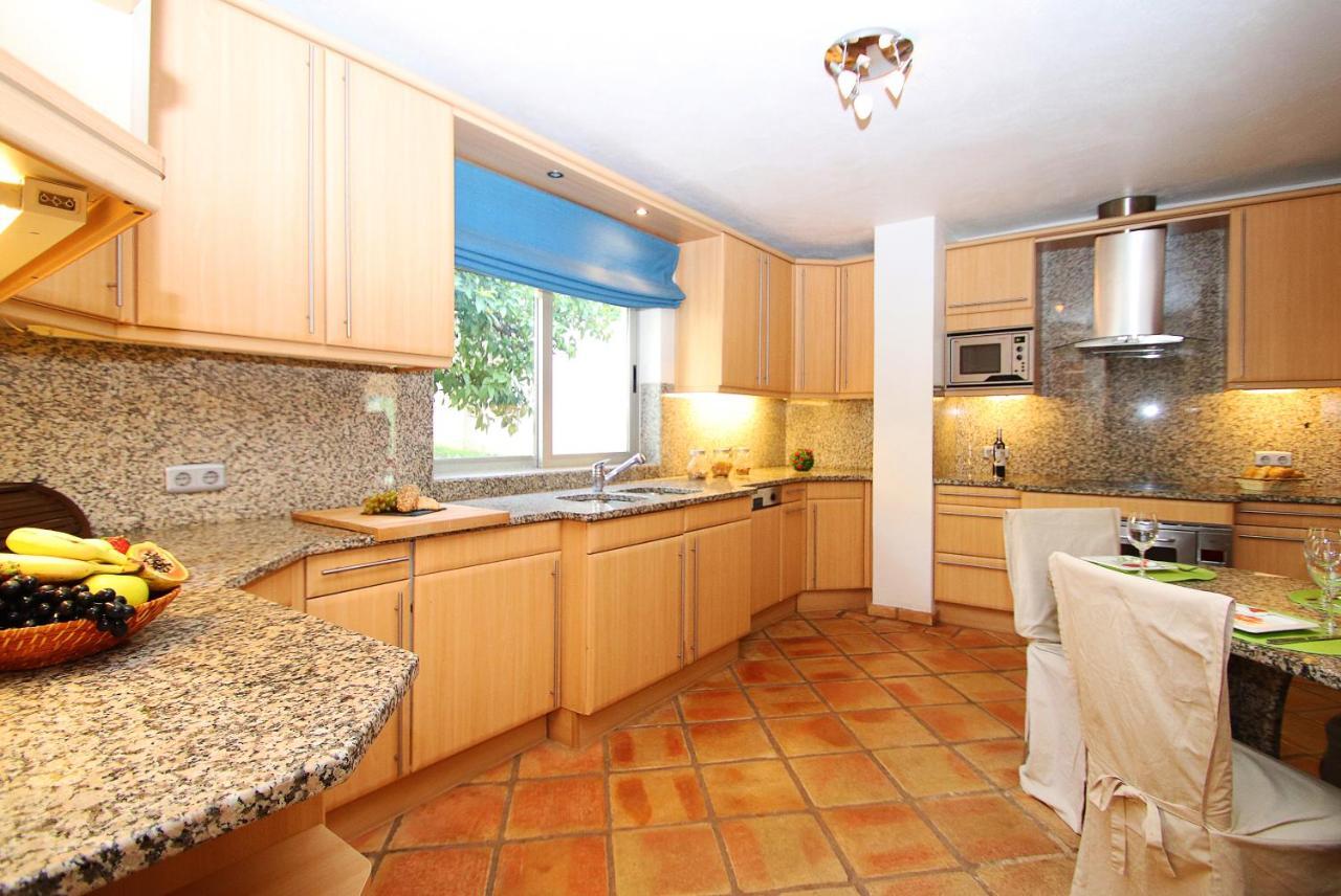Villa Bogota By Algarve Vacation *