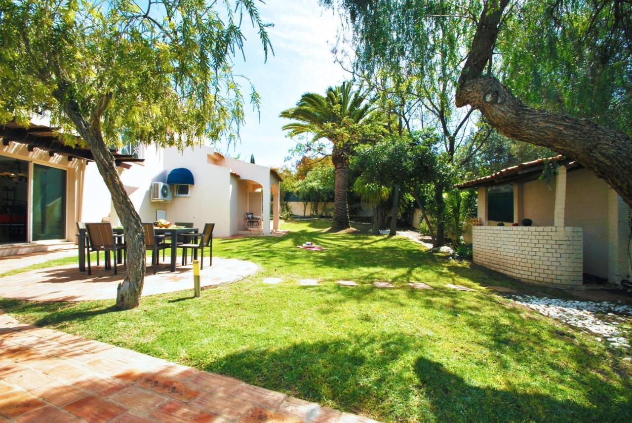 Villa Bogota By Algarve Vacation *
